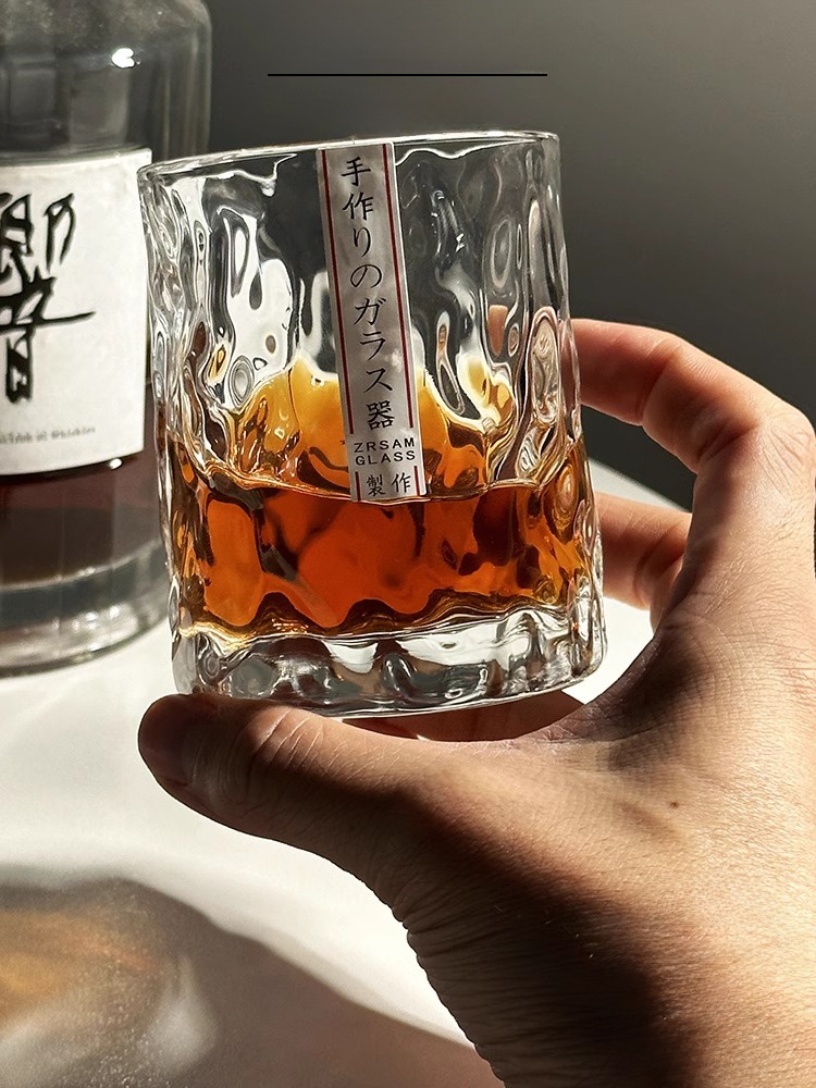 Ręcznie Robiony Wietnamski Szk – Wine Whiskey Beer recenzja i cena
