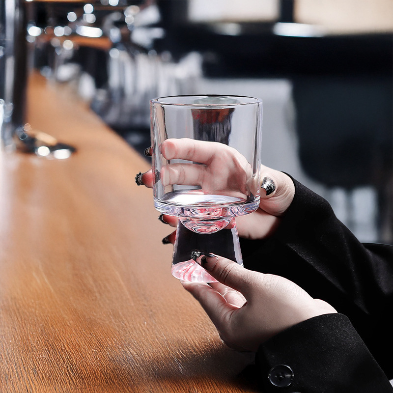 Różowy Szklany Kubek Górski, E – Wine Beer Foot recenzja i cena
